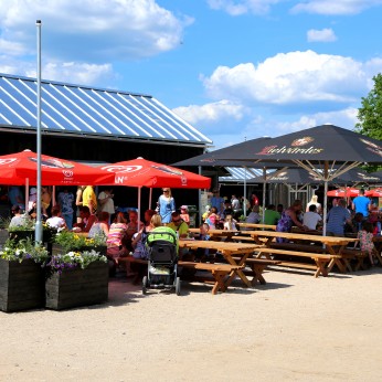 ABpark food, beverages and souvenirs