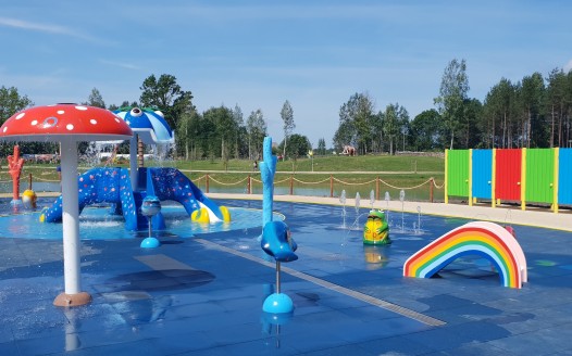 Ūdens spēļu laukums uzsāk savu darbu!