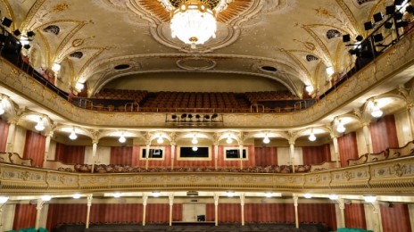 Teātra apmeklējums