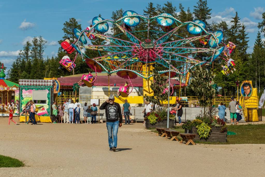 vasaras izklaide ABpark - Izklaides parks Avārijas brigāde
