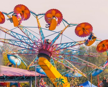 Atrakcija twister carousel