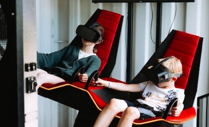 Atrakcija virtual reality attraction